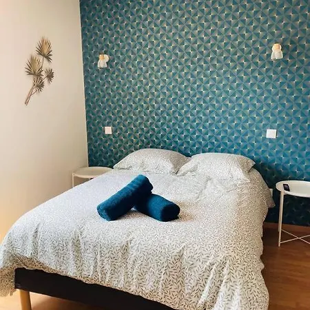 Charles De Gaulle Iv * Castres (Tarn)